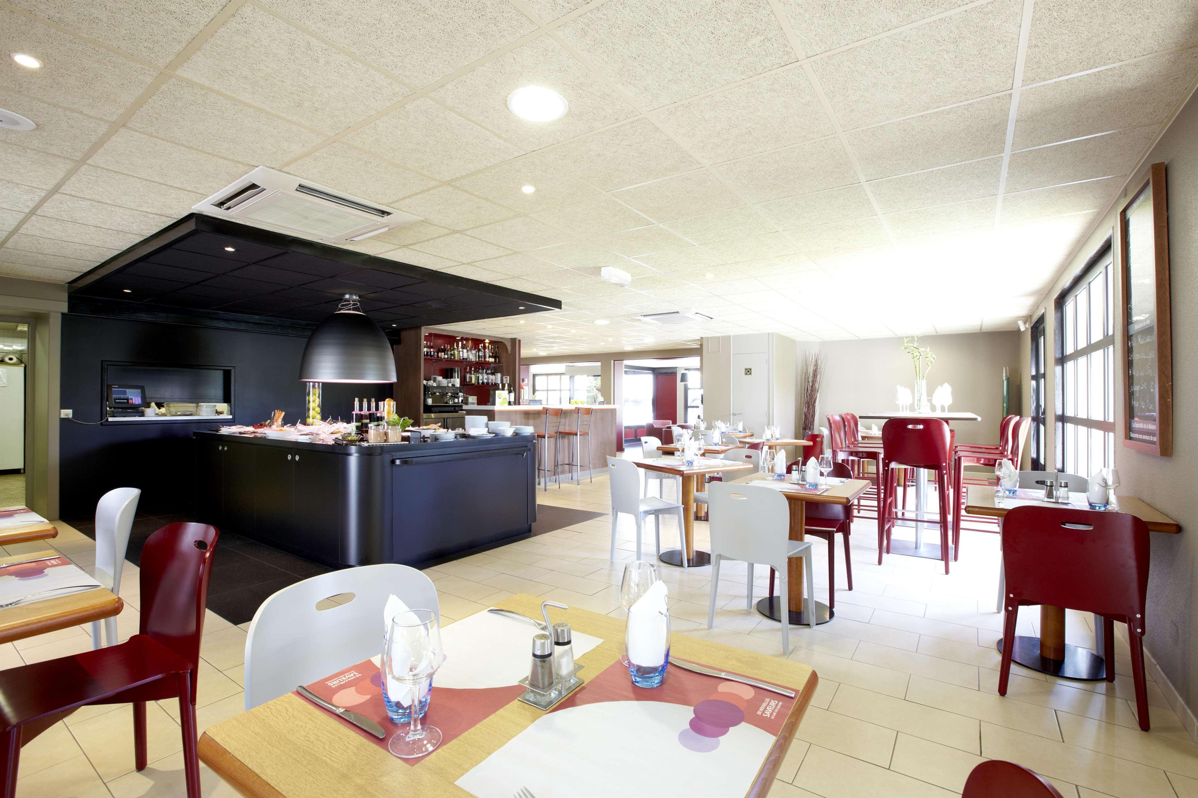 Campanile Aix En Provence Ouest Jas-De-Bouffan Ξενοδοχείο Αιξ-αν-Προβάνς Εξωτερικό φωτογραφία