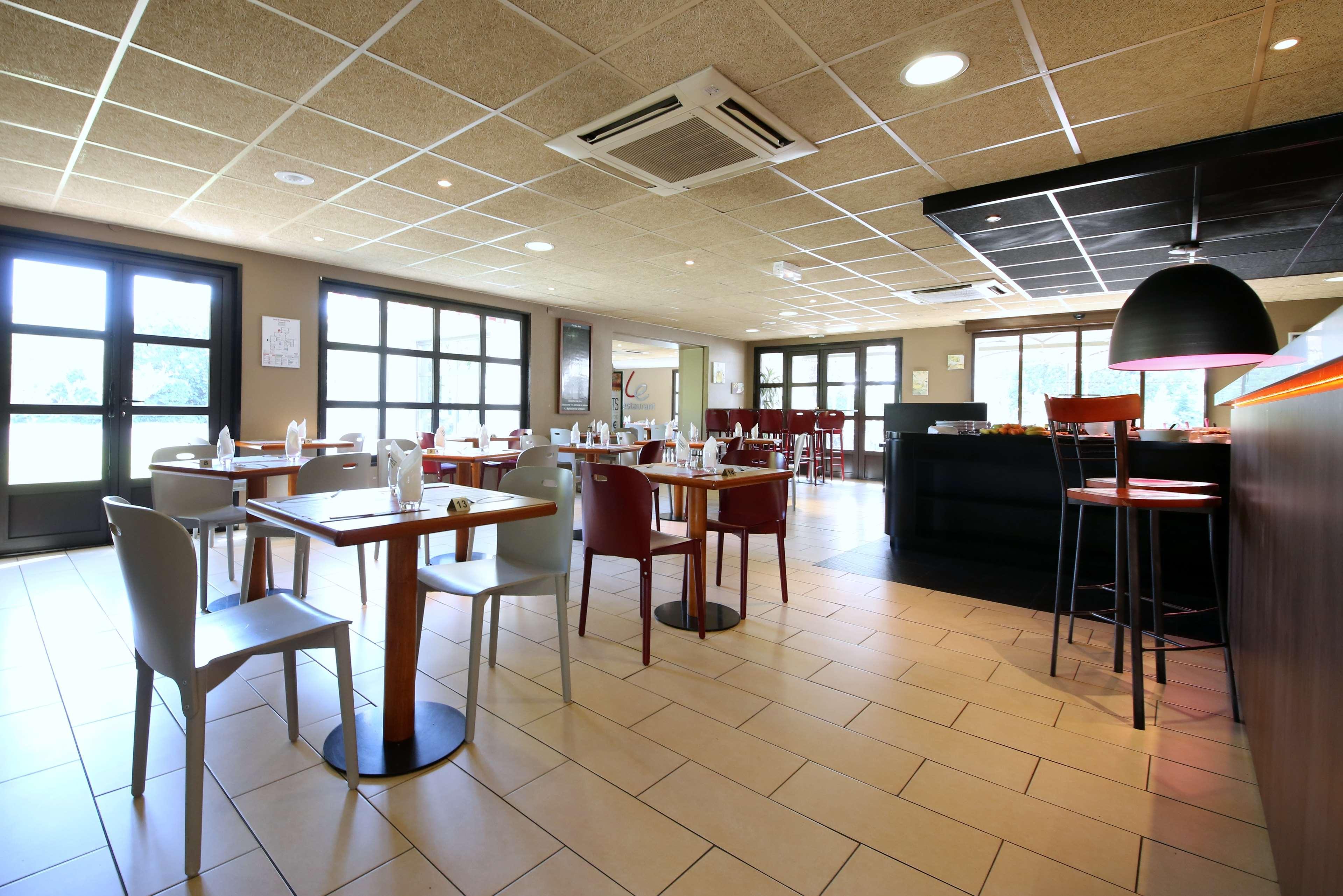 Campanile Aix En Provence Ouest Jas-De-Bouffan Ξενοδοχείο Αιξ-αν-Προβάνς Εξωτερικό φωτογραφία